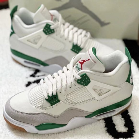 Jordan 4 Retro SP x Nike SB Mid Pine Green